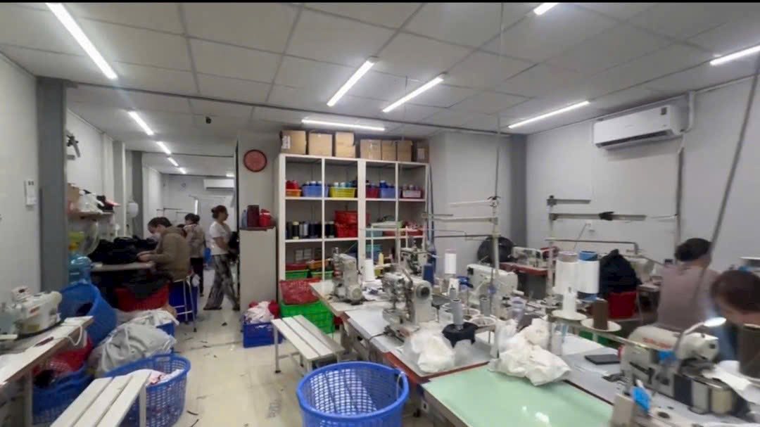 Nhà cho thuê hẻm 4m Tân Quý, 120m² giá chỉ 15 triệu - Đẹp ngay vào ở!