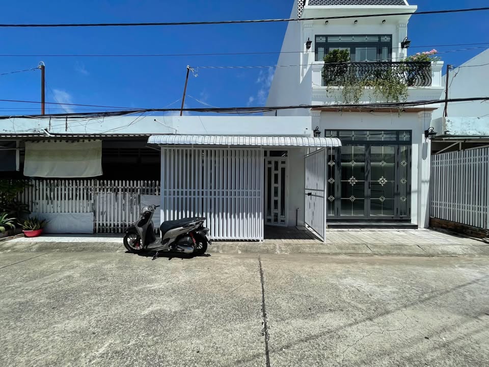 Nhà 1 trệt 1 gác lửng đường Nam Cao, Rạch Giá 60m² giá 1.55 tỷ - Chính chủ bán gấp!