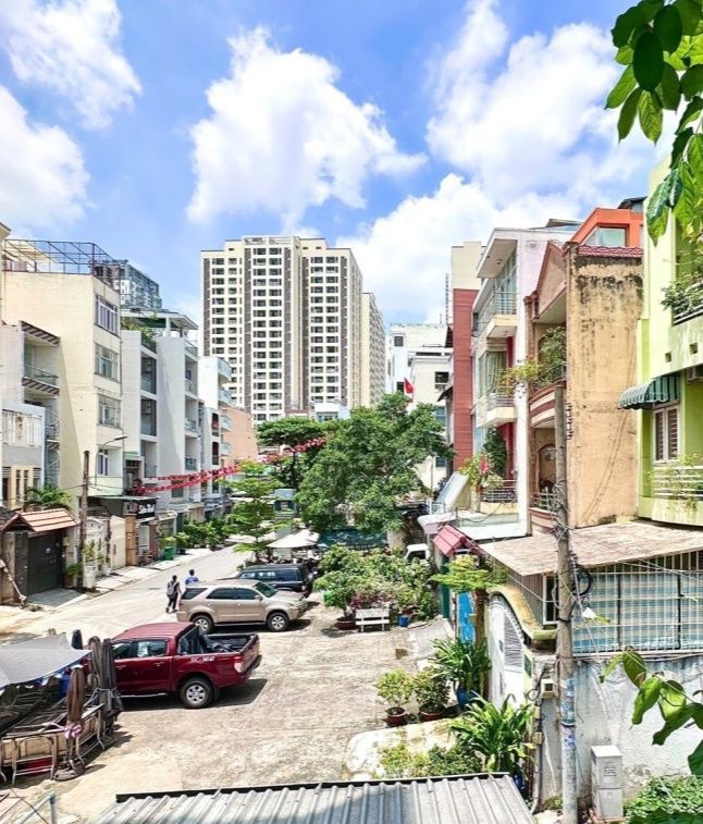 Nhà hẻm Thành Thái, Q10 - 36m² giá 7 tỷ - Dòng tiền cho thuê 18 triệu/tháng!