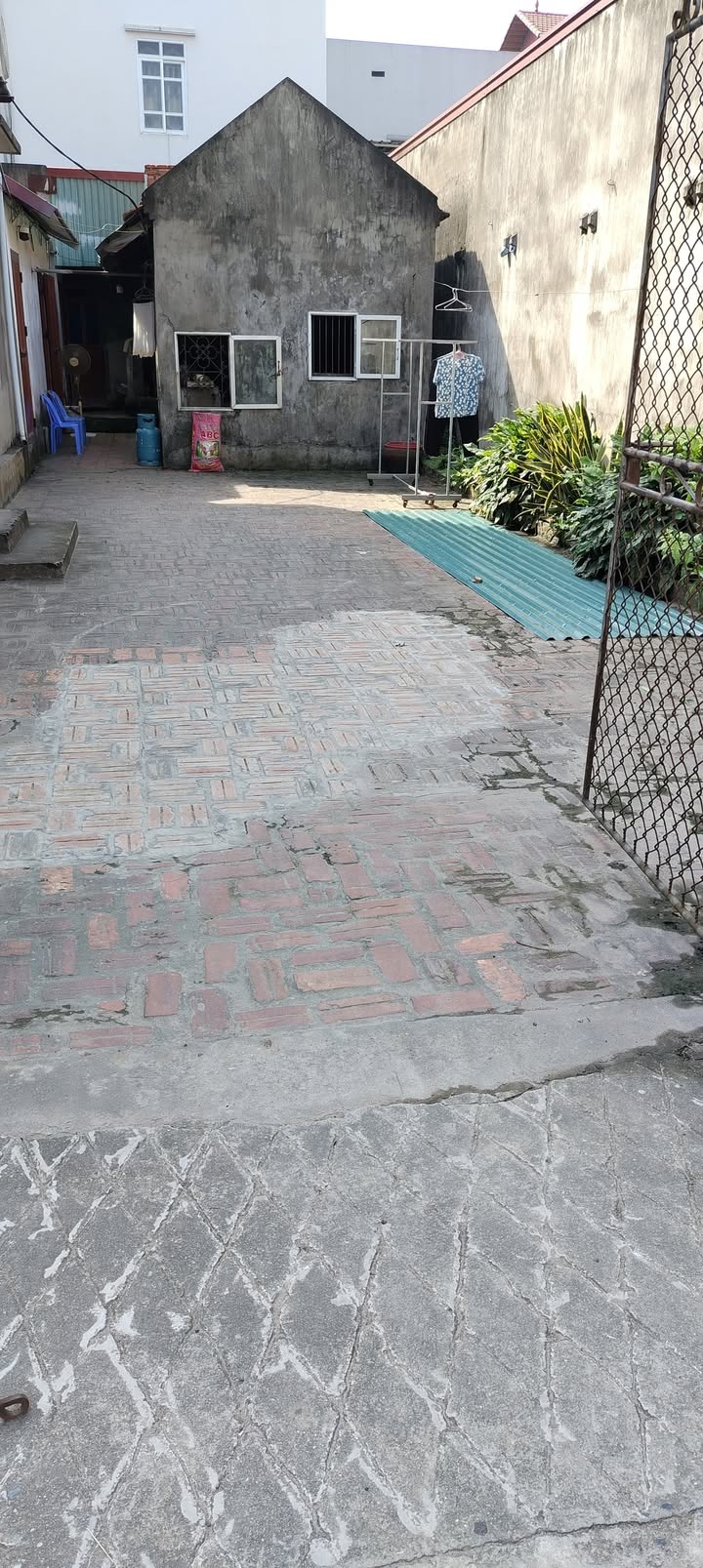 Đất kinh doanh trục chính Lạc Hồng 99m² giá 6.93 tỷ - Pháp lý rõ ràng!