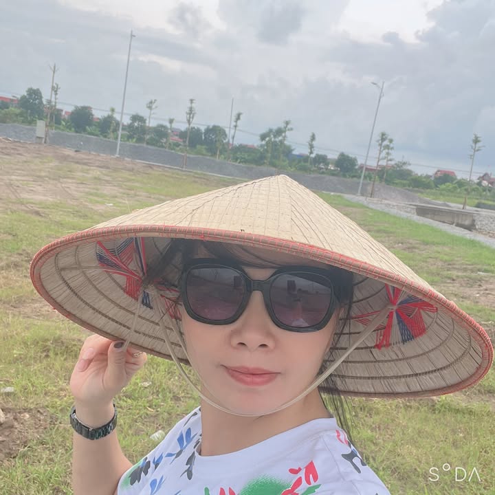 Đất đấu giá Hồ Tùng Mậu Ân Thi 100m² giá 2.1 tỷ - Tiềm năng tăng giá cao!