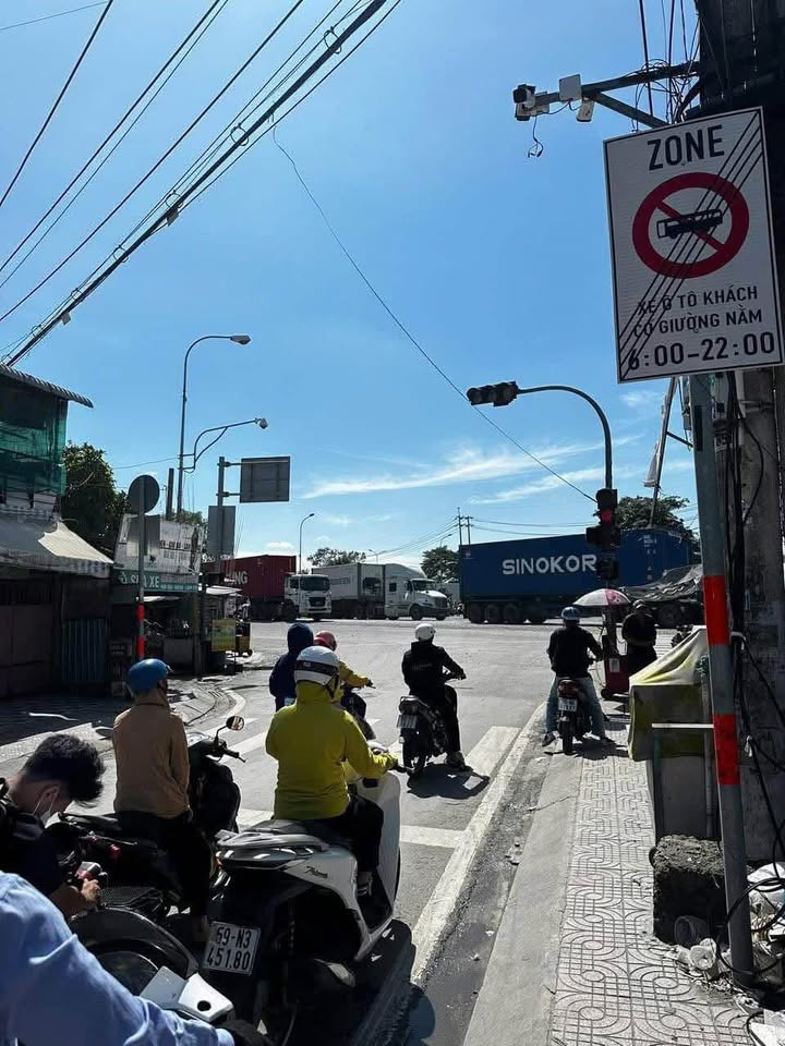 Nhà mặt tiền Trịnh Quang Nghị, Bình Chánh, 52m² - Kinh doanh ngay lập tức!