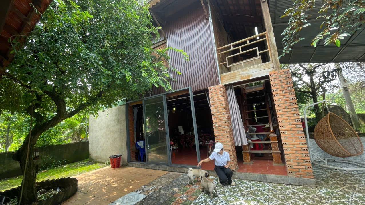 Bán nhà gỗ kinh doanh quán cà phê tại xã Trị An, huyện Vĩnh Cửu - 791m² giá chỉ 1.95 tỷ!