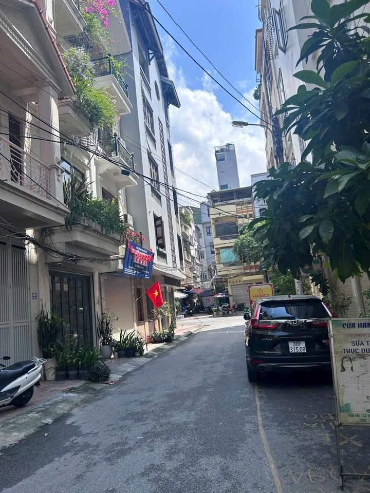 Đất phân lô ô tô 72A Nguyễn Trãi, 45m² giá 14.5 tỷ - Sổ đỏ chính chủ!