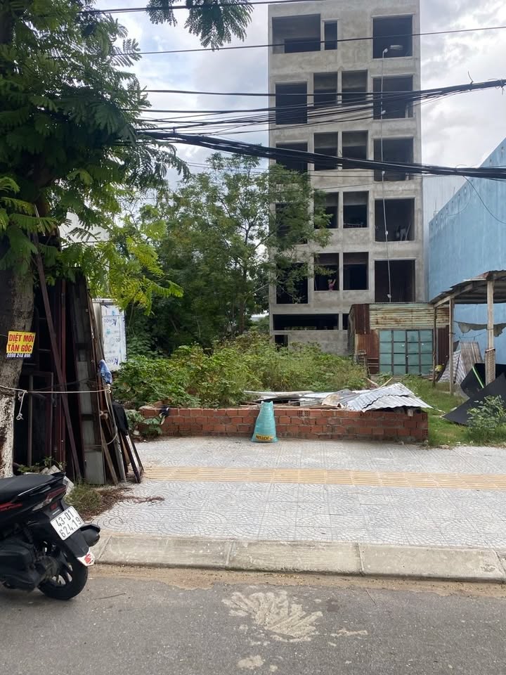 FrontHouse Mân Thái Sơn Trà 94,5m² giá 11,6 tỷ - Vị trí vàng gần biển!