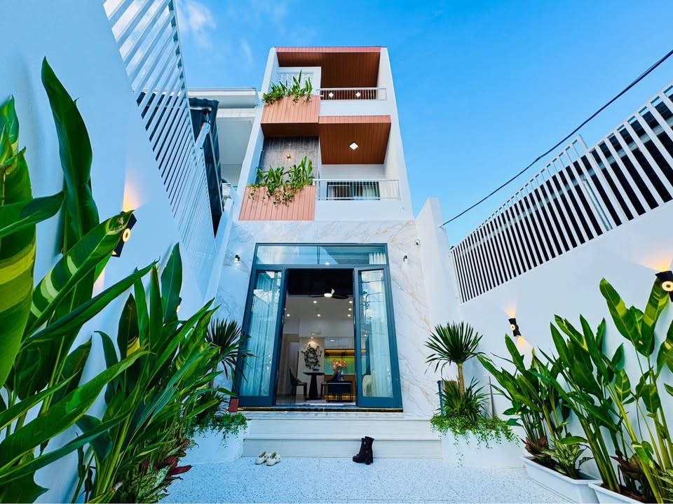 Căn hộ 3PN đường Trần Cao Vân, Thanh Khê, Đà Nẵng 83m² giá 4.7 tỷ - Đẹp, rộng thoáng, vào ở ngay!