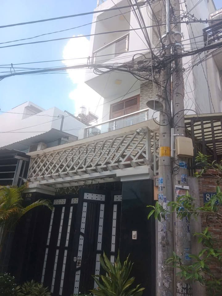 Nhà Thới An 10, Quận 12, 72m² giá 5.95 tỷ - Nhà đẹp, chỉ việc vào ở!