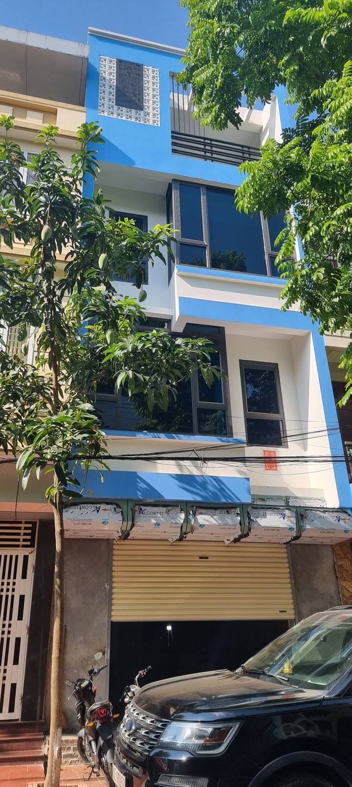 Nhà cho thuê mặt phố Phú Hà, Sơn Tây 150m² - Vị trí đắc địa cho kinh doanh!