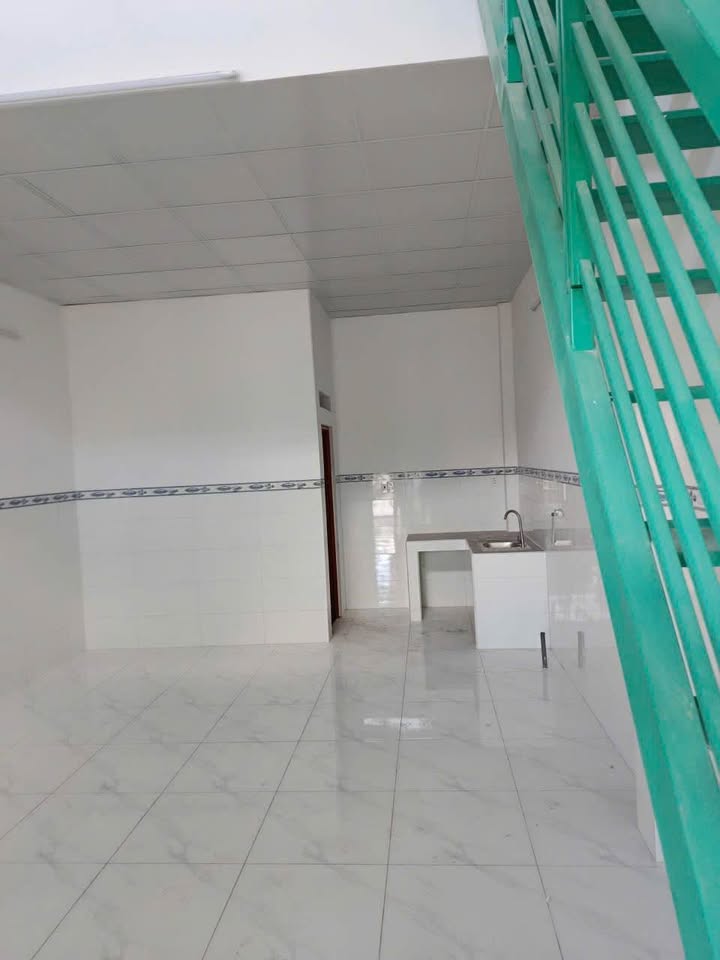 Nhà nguyên căn cho thuê tại Bình Tân 60m² giá 5.5 triệu - Nhà mới xây, tiện nghi!