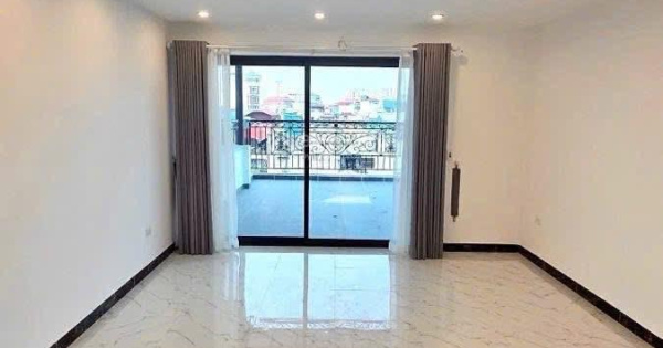 Cho thuê nhà riêng 6 tầng tại Cầu Diễn 50m² - Giá 25 triệu/tháng, phù hợp văn phòng và kinh doanh!