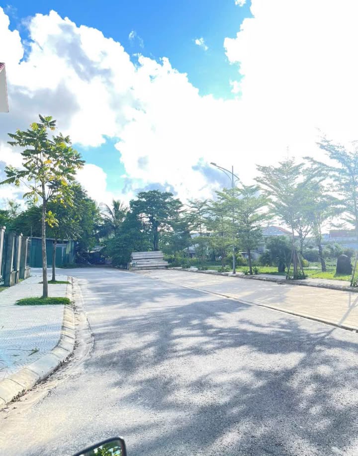 Đất Xen Ghép An Đông Villa 94m² giá 2.7 tỷ - View Công Viên Thoáng Mát!