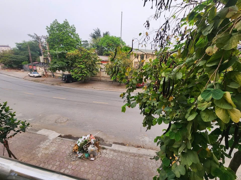 Cho thuê văn phòng Lê Lai Hà Đông 50m² giá 6 triệu - Mặt tiền 5m, sẵn bàn ghế!