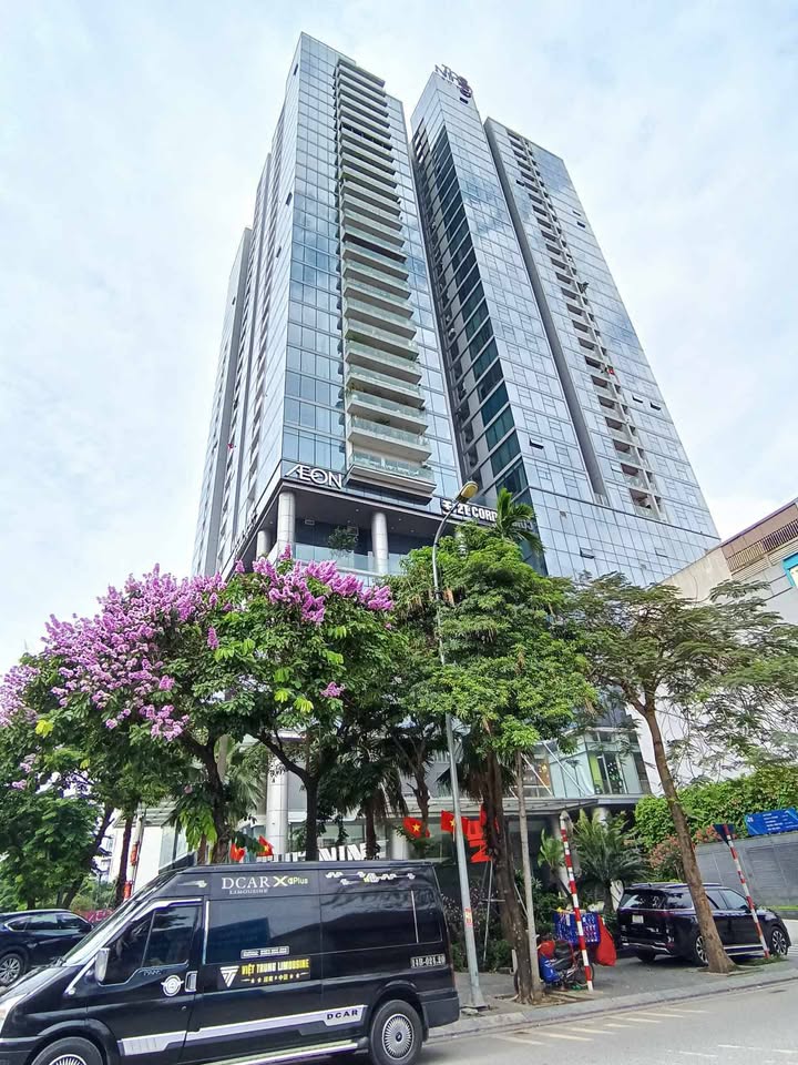 Đất mặt phố Cầu Giấy 173m² giá 89.5 tỷ - Vị trí kim cương cho đầu tư sinh lời!