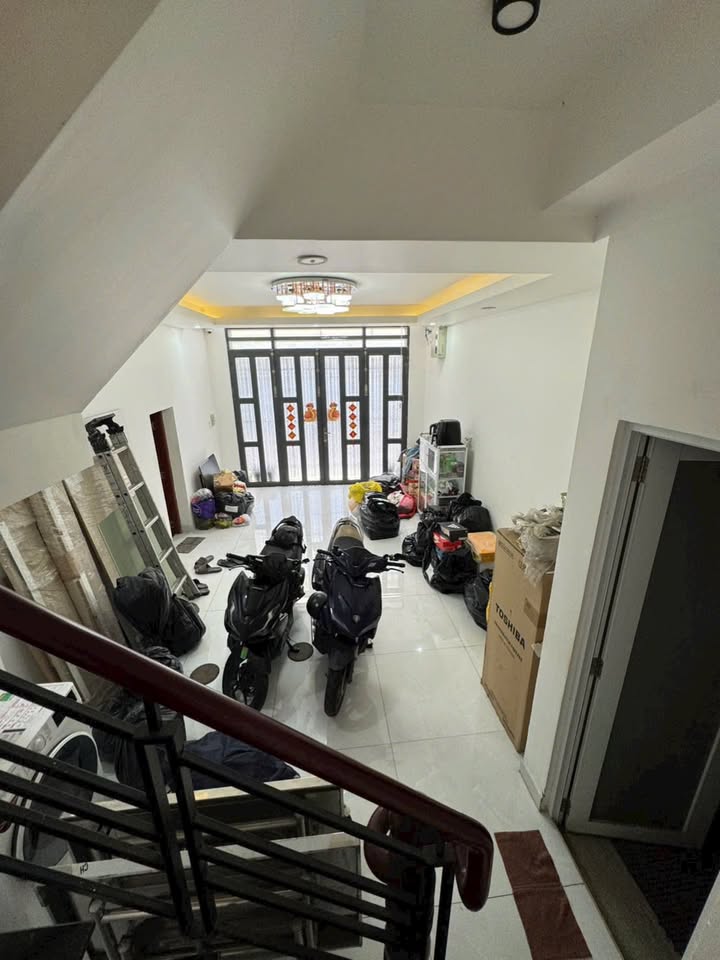 Nhà phố Hoàng Hoa Thám, Tân Bình 40m² giá 8 tỷ - Không thể bỏ lỡ!