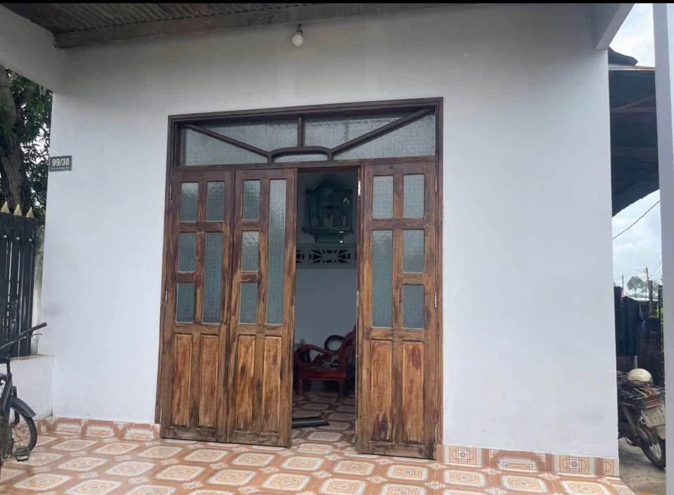 Nhà Phương Lâm Tân Phú 168m² giá 1.1 tỷ - Nhà 2 mặt tiền tiện lợi!