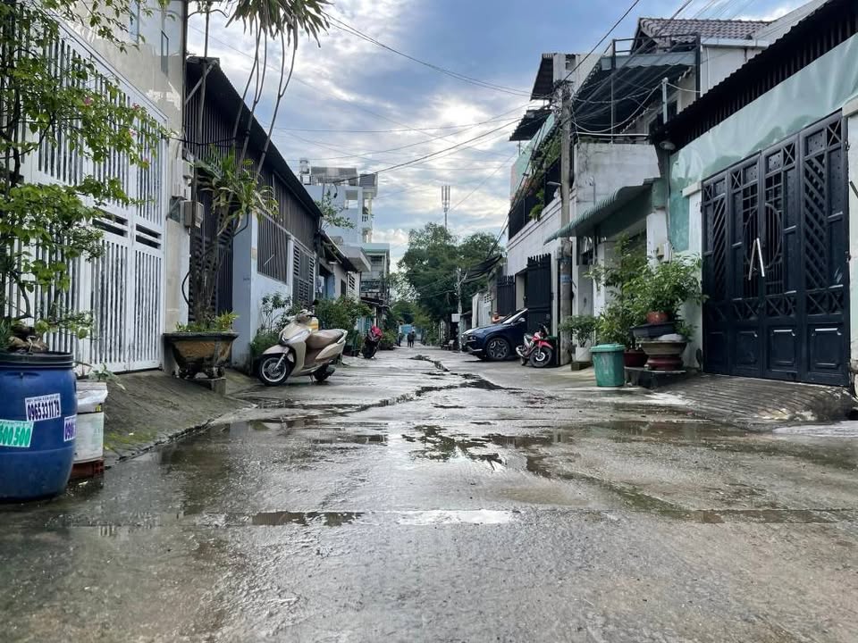 Nhà 2 tầng đường Thới Tam Thôn 17 giá 4.5 tỷ - Đầu tư sinh lời ngay!