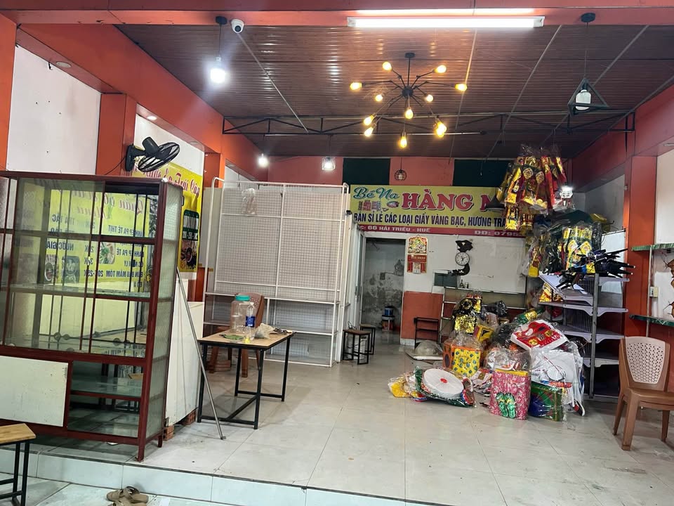 Mặt bằng kinh doanh cho thuê tại Đường Hải Triều, Huế 100m² - Thích hợp làm văn phòng, đại lý
