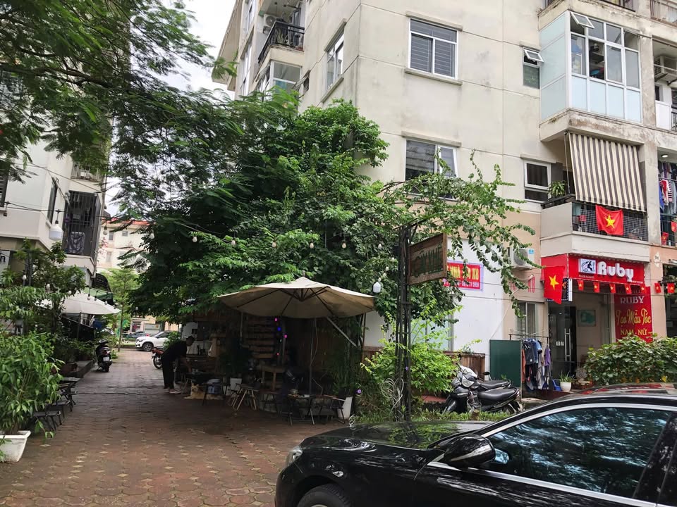 Shophouse Chân đế KĐT Việt Hưng Long Biên 76m² - Vị trí vàng, tiềm năng lớn!