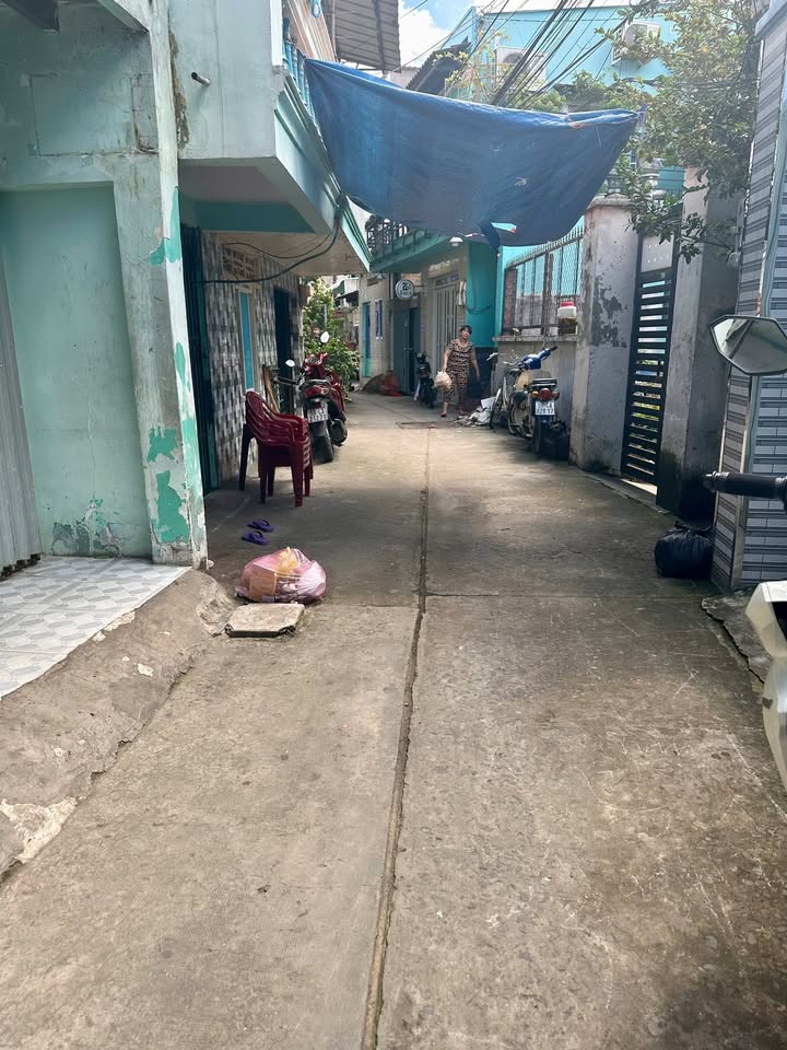 Nhà Hoài Thanh, Q8, 30m² giá 2.6 tỷ - Phù hợp sửa chữa, cải tạo!