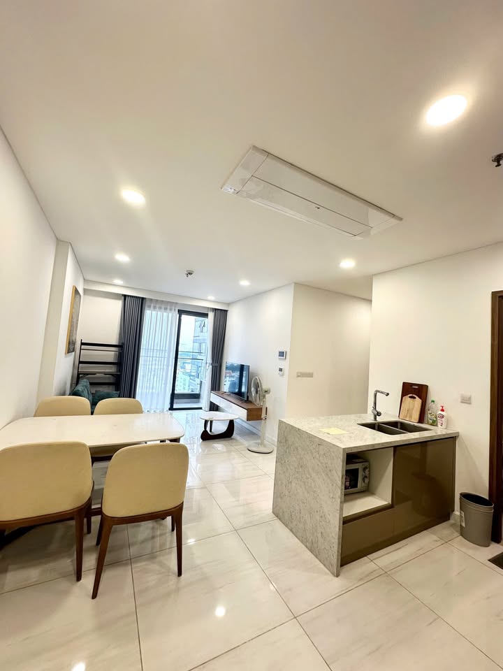 Căn hộ Kingdom 101 quận 10 2PN giá 21 triệu - Nội thất đầy đủ, view thoáng