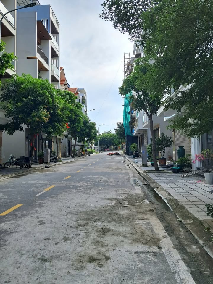 Đất dự án KDT Dệt May Nam Định 63m² giá 6.2 tỷ - Sổ đỏ chính chủ, vị trí đẹp!