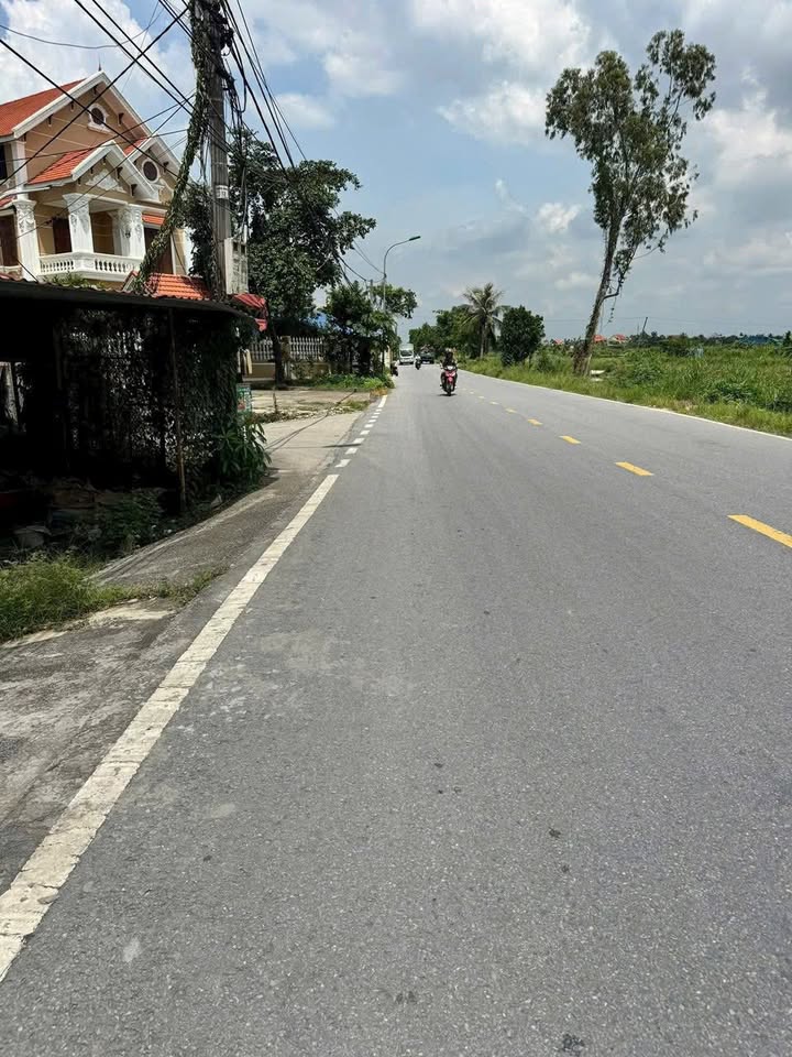 Đất kinh doanh mặt đường An Kim Hải, An Dương 106m² - Giá chỉ 3 tỷ VND!