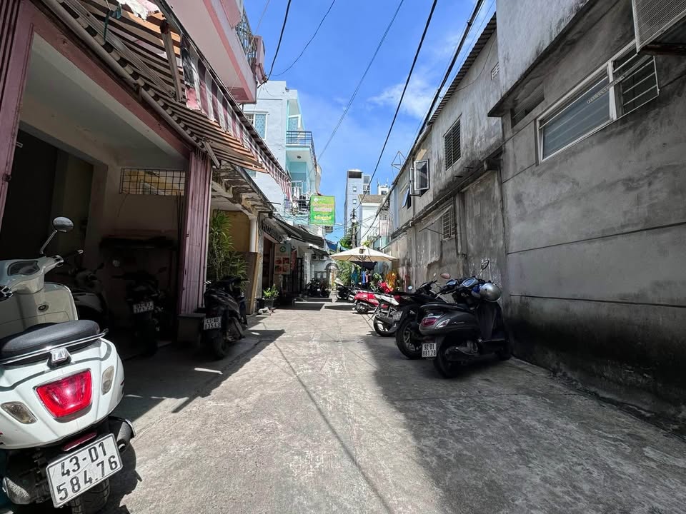 Nhà FrontHouse 2 mặt tiền tại Cầu Rồng, Đà Nẵng 70m² giá 5.55 tỷ - Đầu tư sinh lời tuyệt vời!