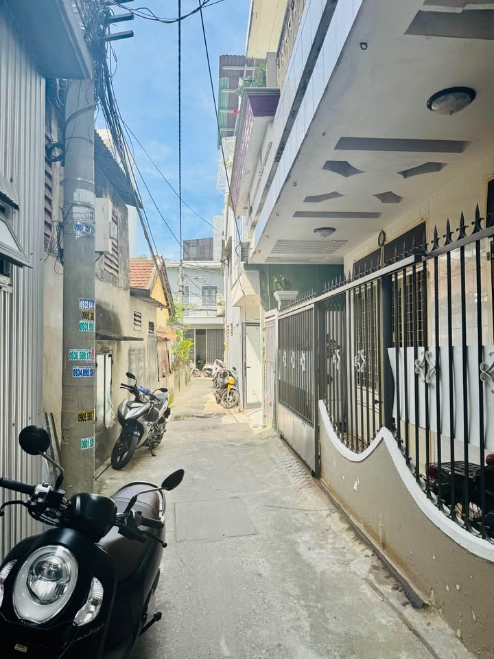 Nhà lửng đường Phan Thanh, quận Thanh Khê 35m² giá 2 tỷ - Chính chủ, pháp lý rõ ràng!