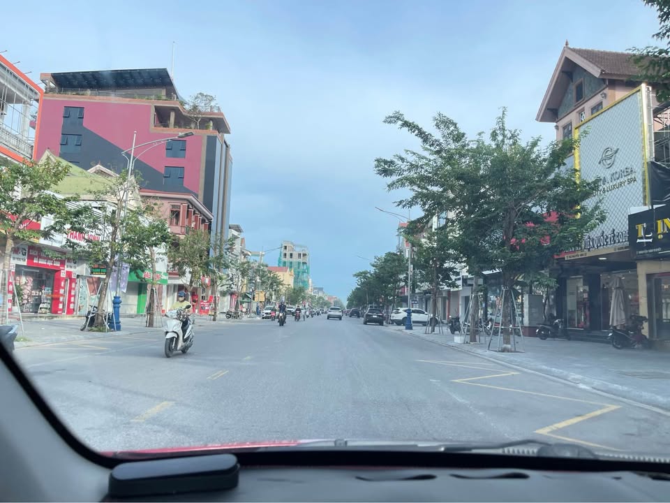 Nhà 2 Tầng Đô Lương 73m² giá 4.5 tỷ - Thiết kế hiện đại, thông thoáng!