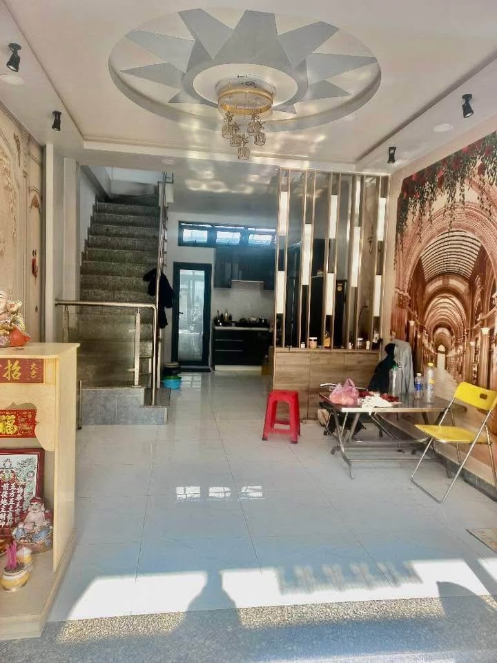 Nhà phố Bùi Minh Trực, Quận 8, 60m² giá 8.7 tỷ - Sổ hồng chính chủ, hoàn công đầy đủ!
