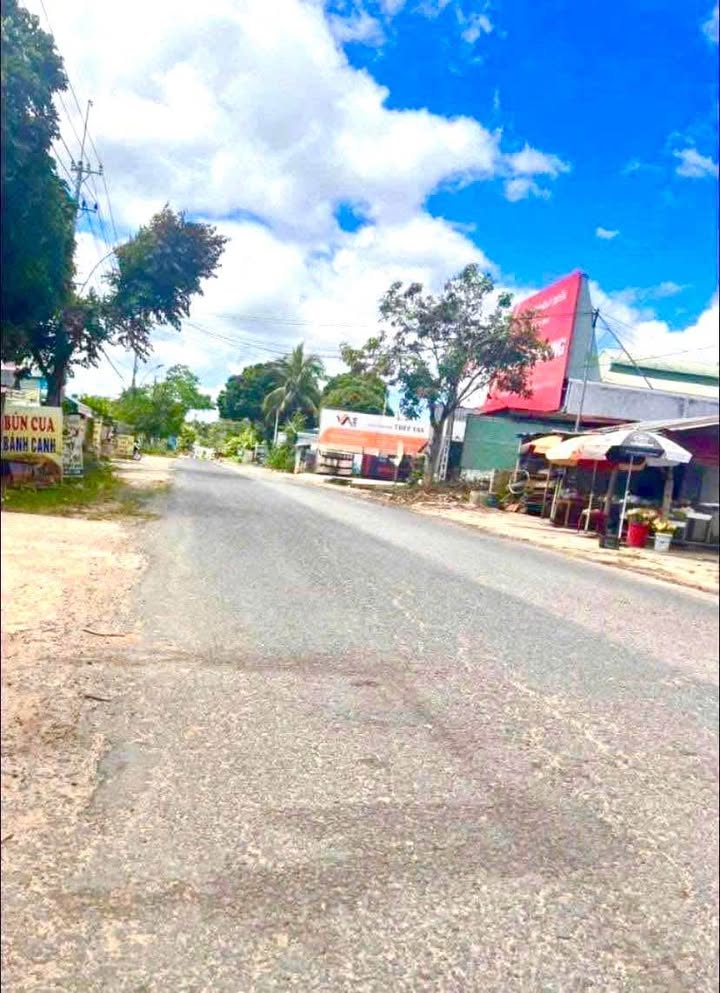 Đất mặt tiền đường Nguyễn Hữu Thọ, phường Ngô Mây, 225m² chỉ 1.1 tỷ - Cơ hội đầu tư tuyệt vời!