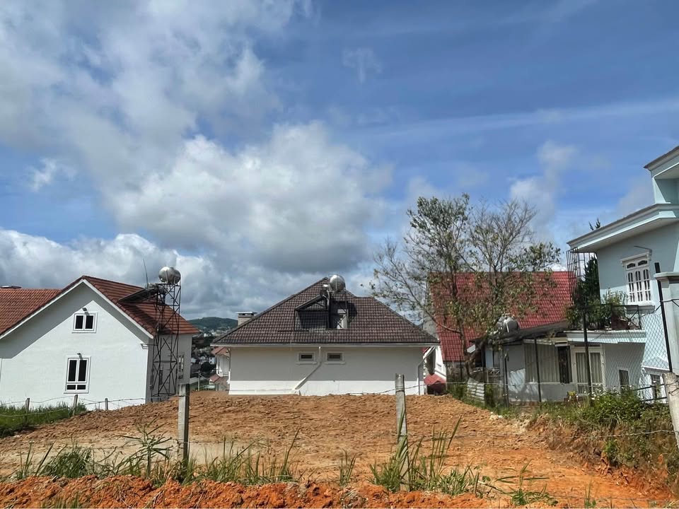 Đất nền KQH Lý Nam Đế 333m² giá 14 tỷ - Khu villa sang trọng tại Đà Lạt!