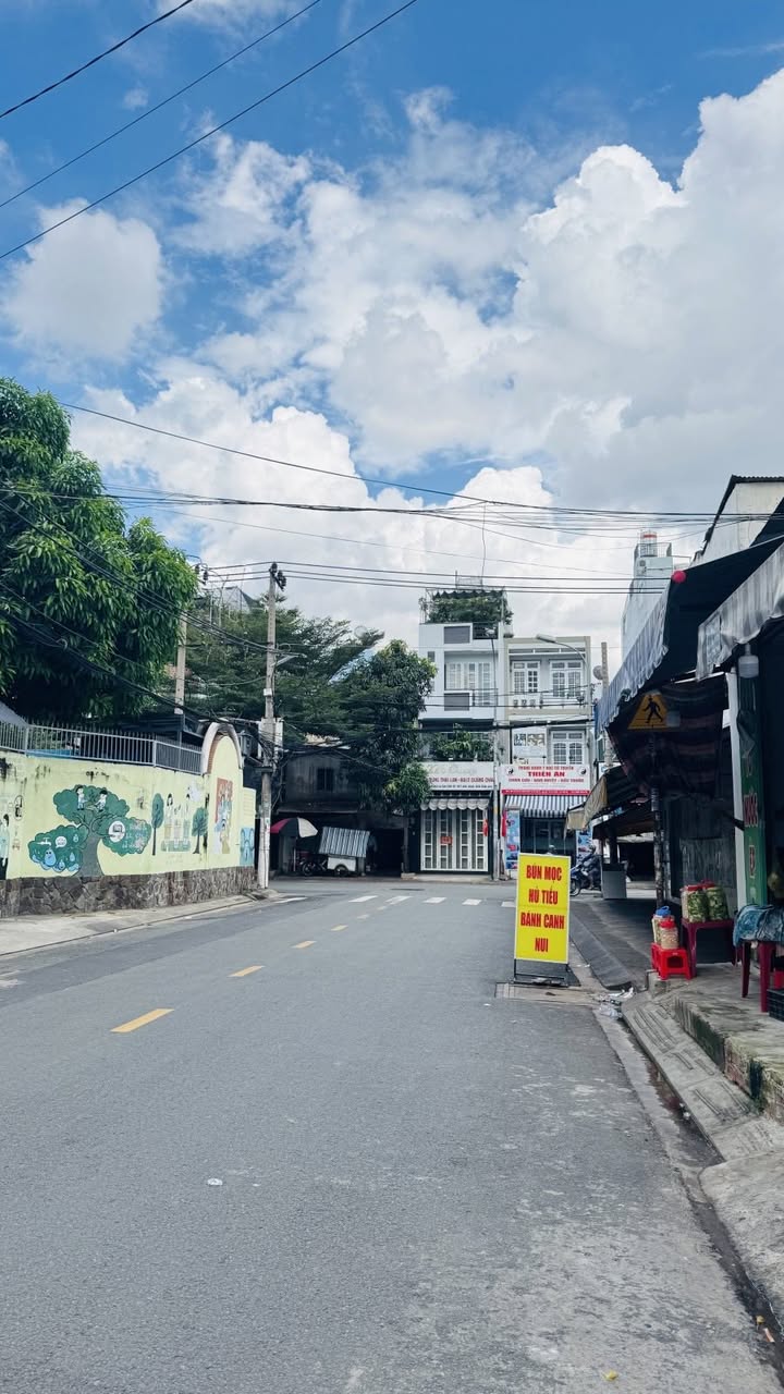 Nhà phố Tân Quý, Tân Phú 43m² giá 5 tỷ - Sổ hồng riêng, thương lượng ngay!