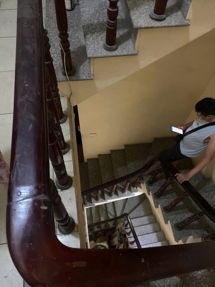 Cho thuê nhà tại Tập thể đoàn 5, Phùng Khoang, Hà Đông - Giá 10 triệu, diện tích 41m²