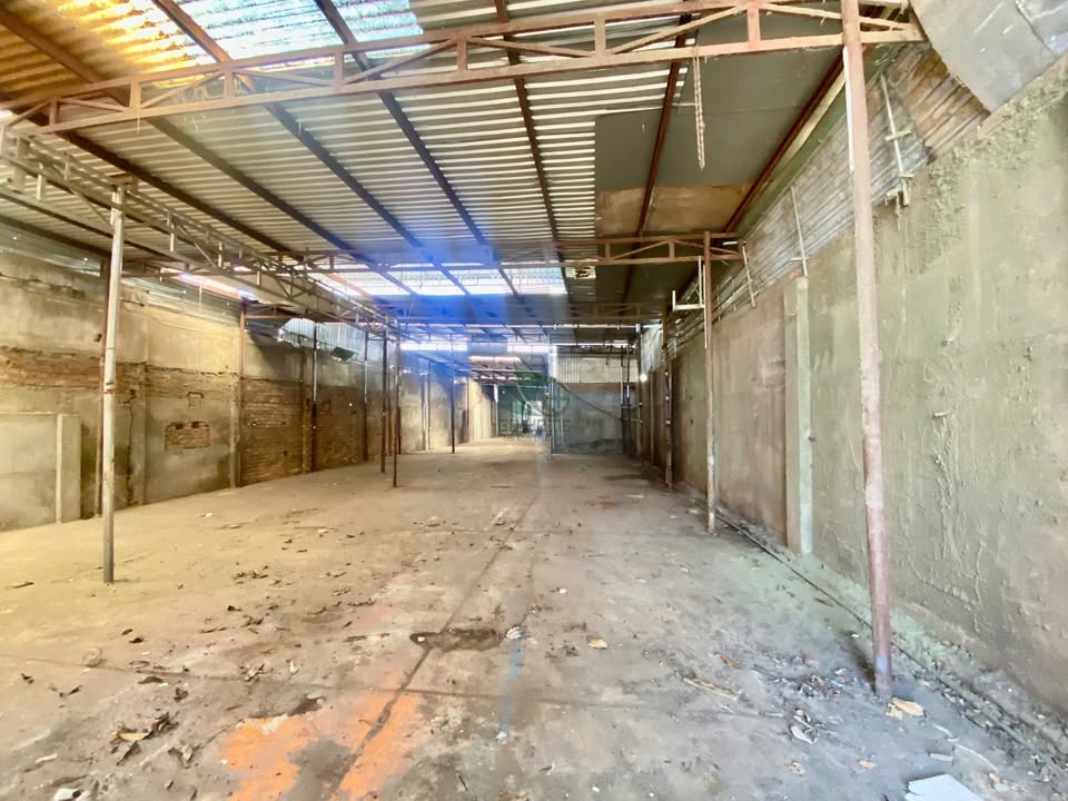 Cho thuê mặt bằng 100m² + Kho 500m² tại Vĩnh Phước - Giá 30 triệu/tháng