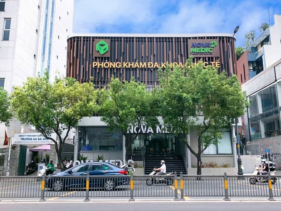 Nhà góc 2 mặt tiền Nguyễn Văn Trỗi, Phú Nhuận 675m² - Phù hợp trụ sở và showroom!