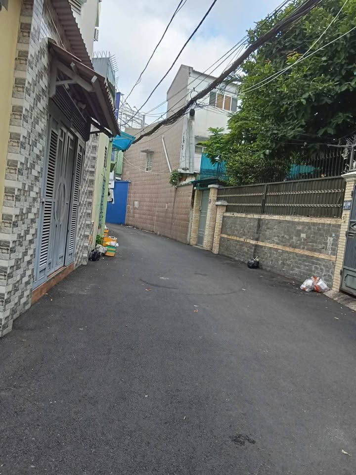 Nhà cho thuê hẻm xe hơi Lê Quang Định, Gò Vấp 30m² - Giá 9 triệu/tháng