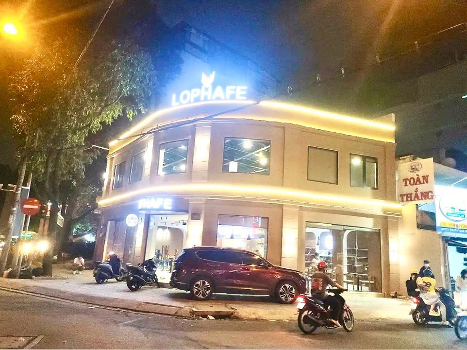 Nhà phố cho thuê Đinh Bộ Lĩnh, Bình Thạnh 160m² - Khu vực kinh doanh sầm uất!