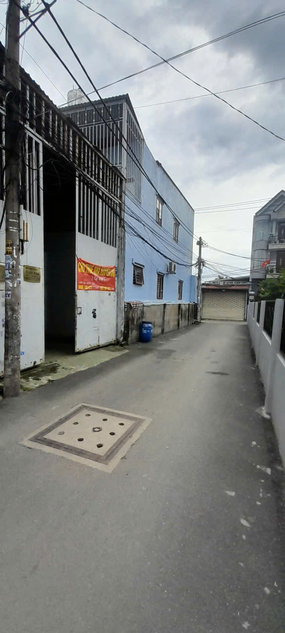 Cho thuê xưởng mặt tiền đường Liên Tỉnh lộ 43, Bình Chiểu 100m² - Giá chỉ 7 triệu/tháng!