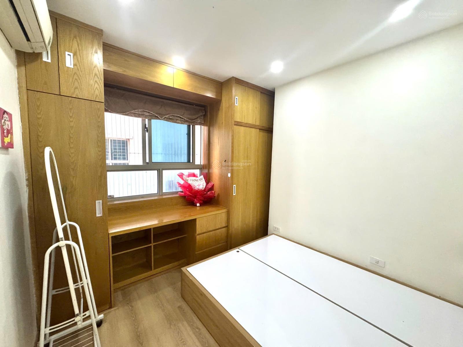 Căn hộ chung cư HH3 Linh Đàm 63m² giá 3.25 tỷ - View hồ hướng Đông Nam tuyệt đẹp!