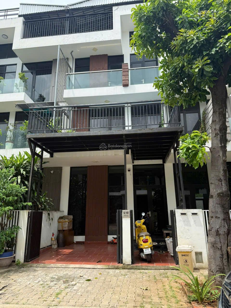 Nhà 3 tầng Cát Lái 80m² giá 8.2 tỷ - Khu compound an ninh 24/7