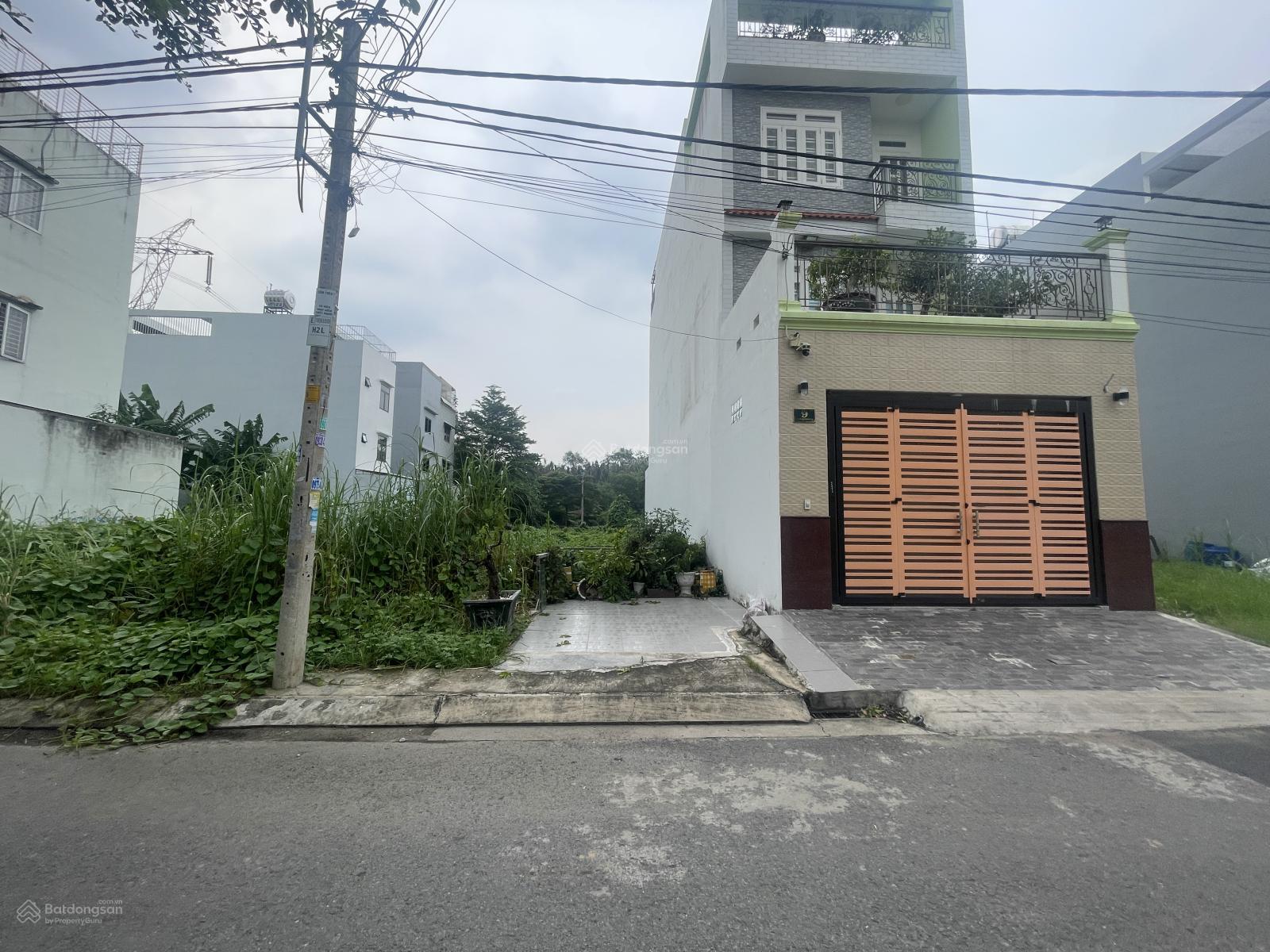 Nền đất 110 m² (5x22m) hướng Tây Bắc tại KDC Phú Lợi - Giá 4.65 tỷ, vị trí đẹp!