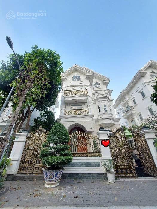 Biệt thự 2 mặt tiền Dương Quảng Hàm 262m² giá 75 tỷ - Đẳng cấp thượng lưu Gò Vấp!