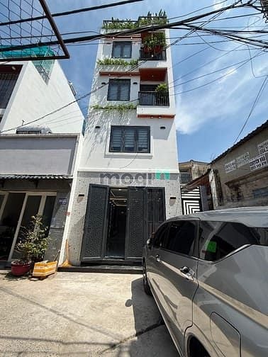 Nhà hẻm xe hơi đường Huỳnh Thị Hai, Quận 12, DT 52m² - Thiết kế hiện đại, sẵn sàng vào ở!