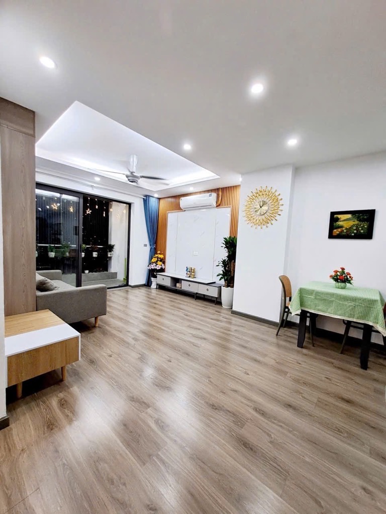 Căn hộ 64m² KĐT Trung Hòa - Nhân Chính giá 5.3 tỷ - Sẵn sàng vào ở ngay!