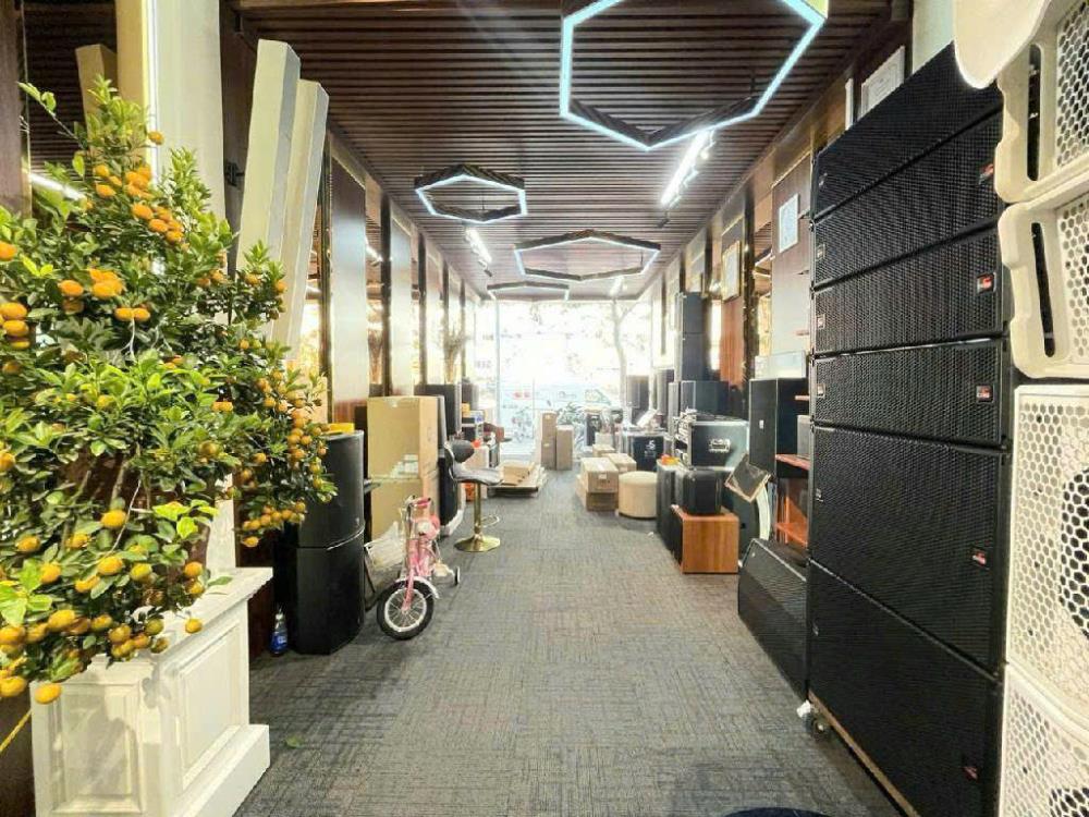 Nhà mặt phố Bạch Mai, 80m², giá 43 tỷ - Kinh doanh đỉnh cao!