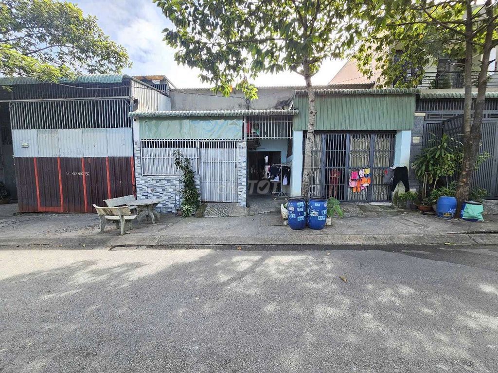 Nhà trọ khu Biconsi, phường Tân Bình, Dĩ An 150,4m² giá 5 tỷ - Đầu tư sinh lời ngay!