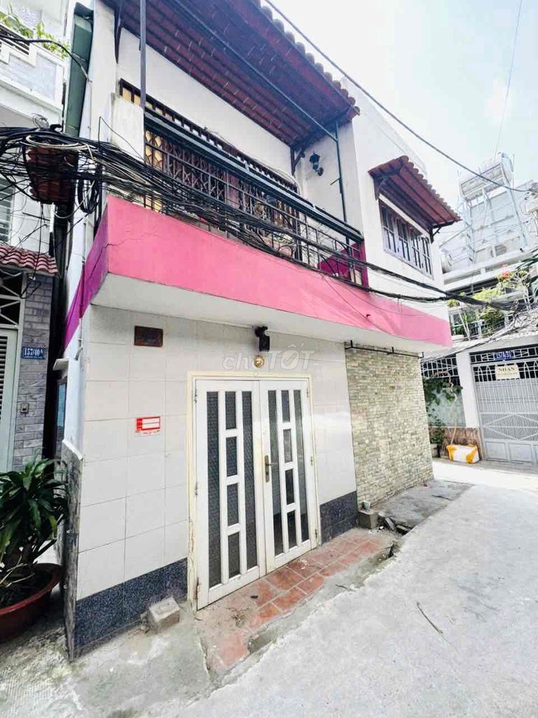 Nhà căn góc 3 mặt tiền hẻm 157 Dương Bá Trạc P1 Q8 giá 3.88 tỷ - Tiềm năng đầu tư lớn!