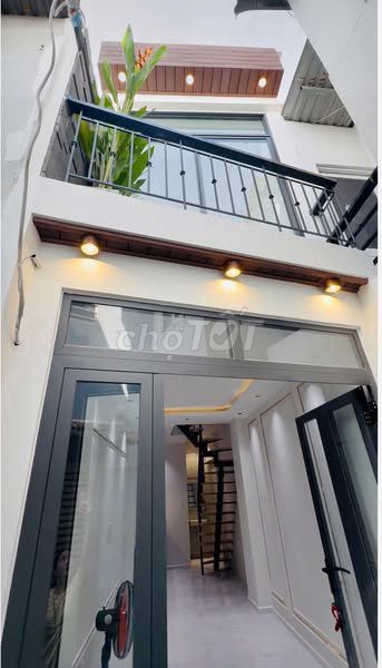 Nhà đẹp Ba Đình, Quận 8, diện tích 21m² giá 2,68 tỷ - Chính chủ sổ hồng riêng!