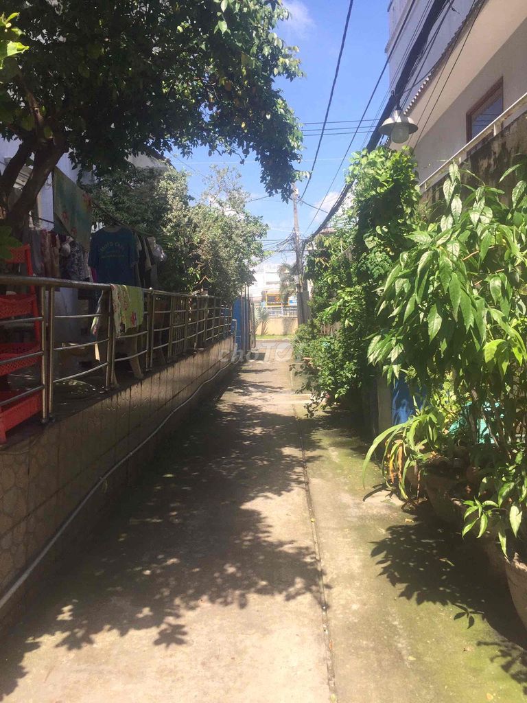 Nhà đường Bến Bình Đông, Quận 8, 65.4m² giá 3.95 tỷ - Ô tô vào tận nhà!